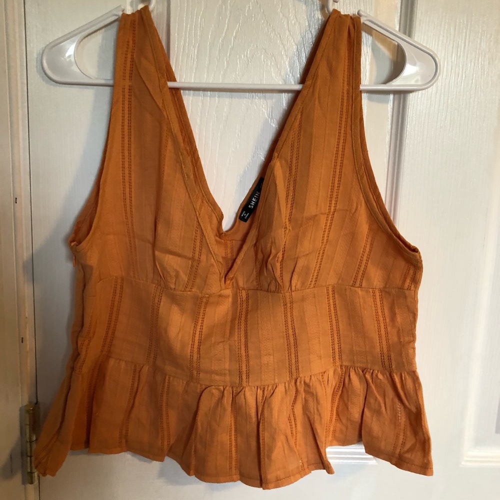 Ruffle hem, flowy, mustard/orange tank top